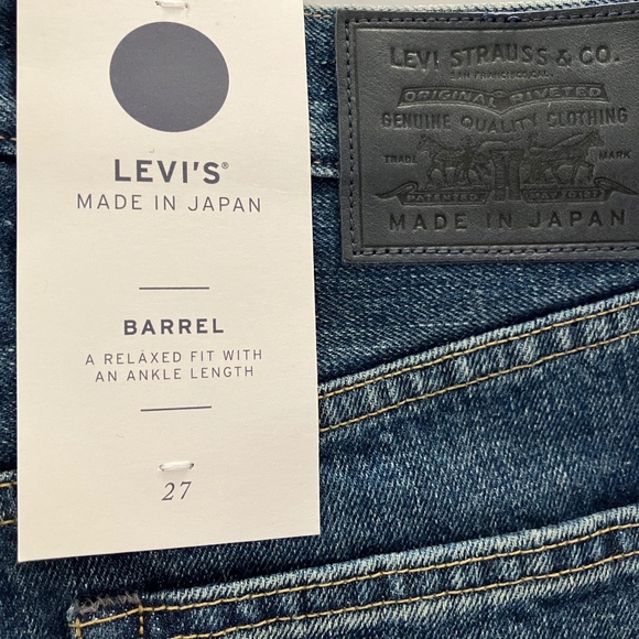 Levi’s Made In Japan Barrel Jeans - A Relaxed Fit with Ankle Length - Picture 5 of 6